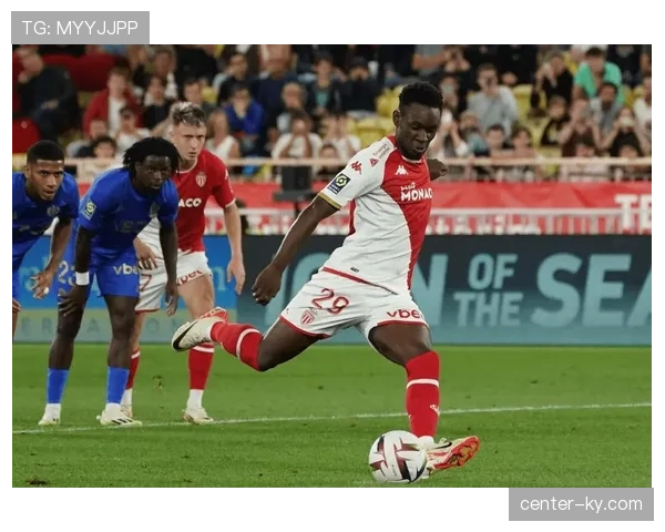 摩纳哥防守反击体系深度复盘:波科尼奥利如何用541阵型克制巴黎